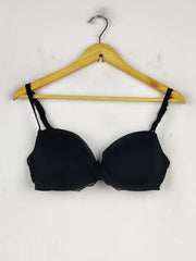 Buy online pre-used pre-loved 100% authentic & Original branded Unknown Brand (BU-926) available in Pakistan. Top international brands avilable.