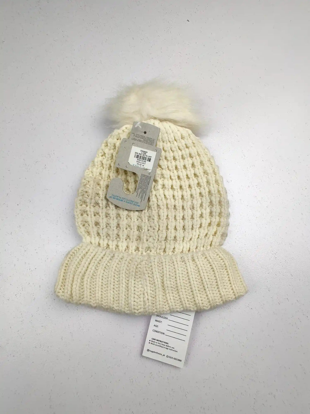 Buy online pre-used pre-loved 100% authentic & Original branded Primark (C-427) available in Pakistan. Top international brands avilable.