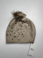 Buy online pre-used pre-loved 100% authentic & Original branded Unknown Brand (C-465) available in Pakistan. Top international brands avilable.