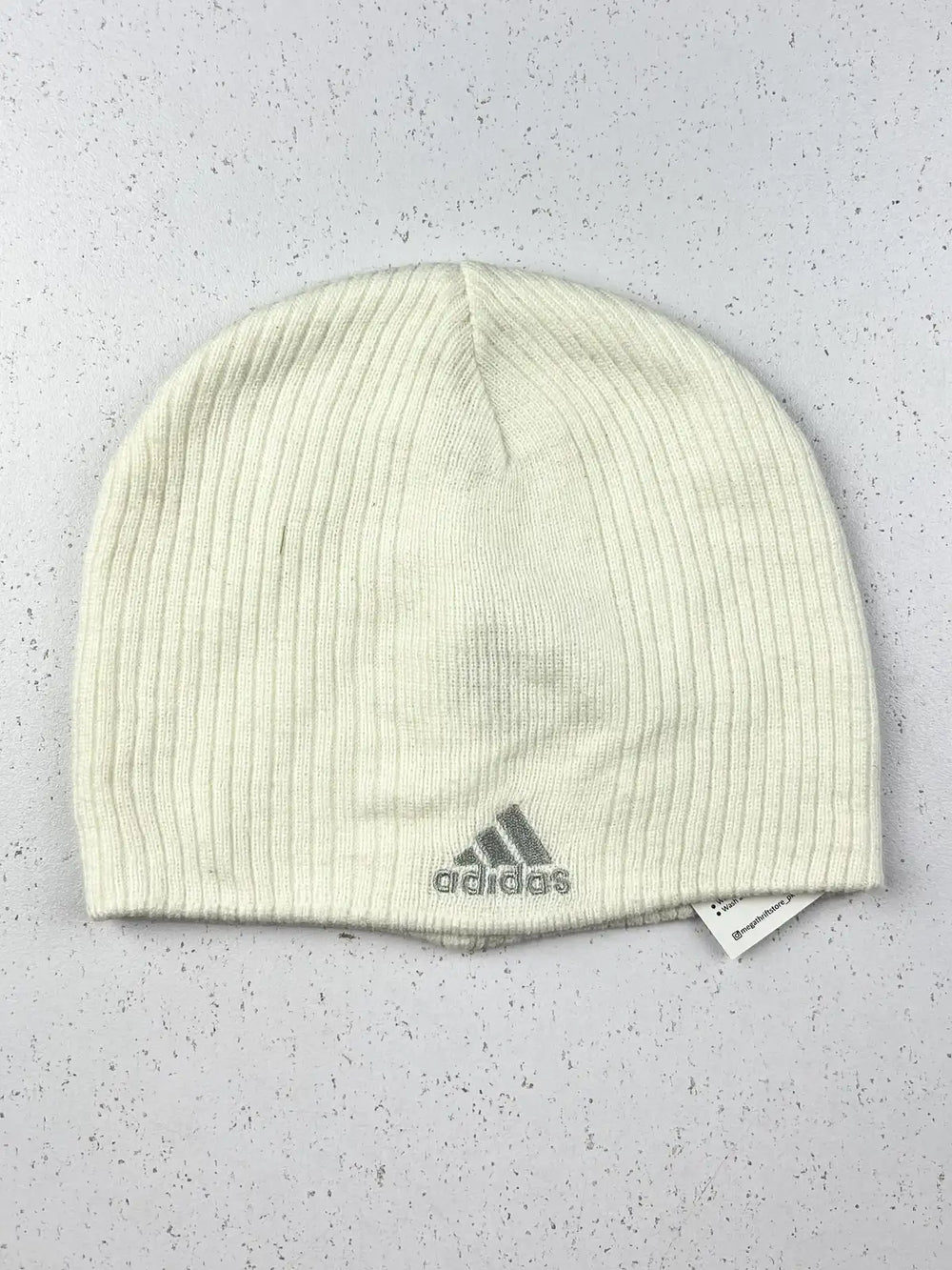 Buy online pre-used pre-loved 100% authentic & Original branded Adidas (C-508) available in Pakistan. Top international brands avilable.