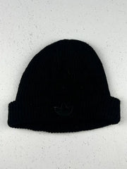 Buy online pre-used pre-loved 100% authentic & Original branded Adidas (C-560) available in Pakistan. Top international brands avilable.