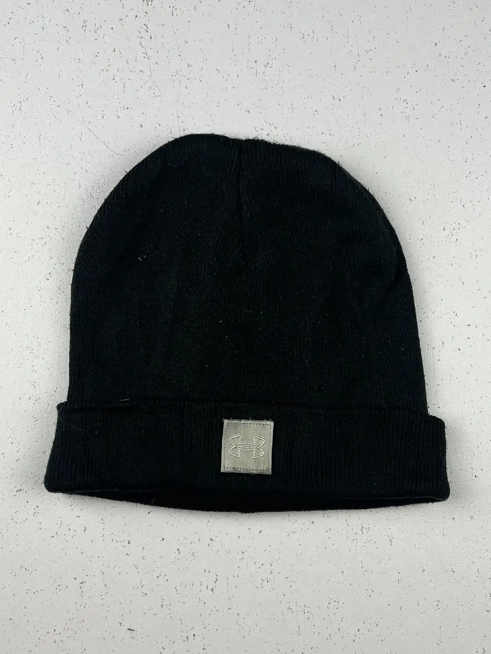 Buy online pre-used pre-loved 100% authentic & Original branded Under Armour (C-580) available in Pakistan. Top international brands avilable.