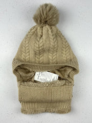 Buy online pre-used pre-loved 100% authentic & Original branded Unknown Brand (C-596) available in Pakistan. Top international brands avilable.