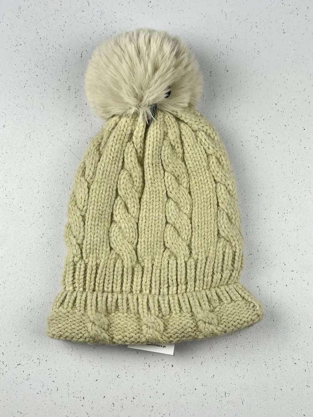 Buy online pre-used pre-loved 100% authentic & Original branded Unknown Brand (C-622) available in Pakistan. Top international brands avilable.