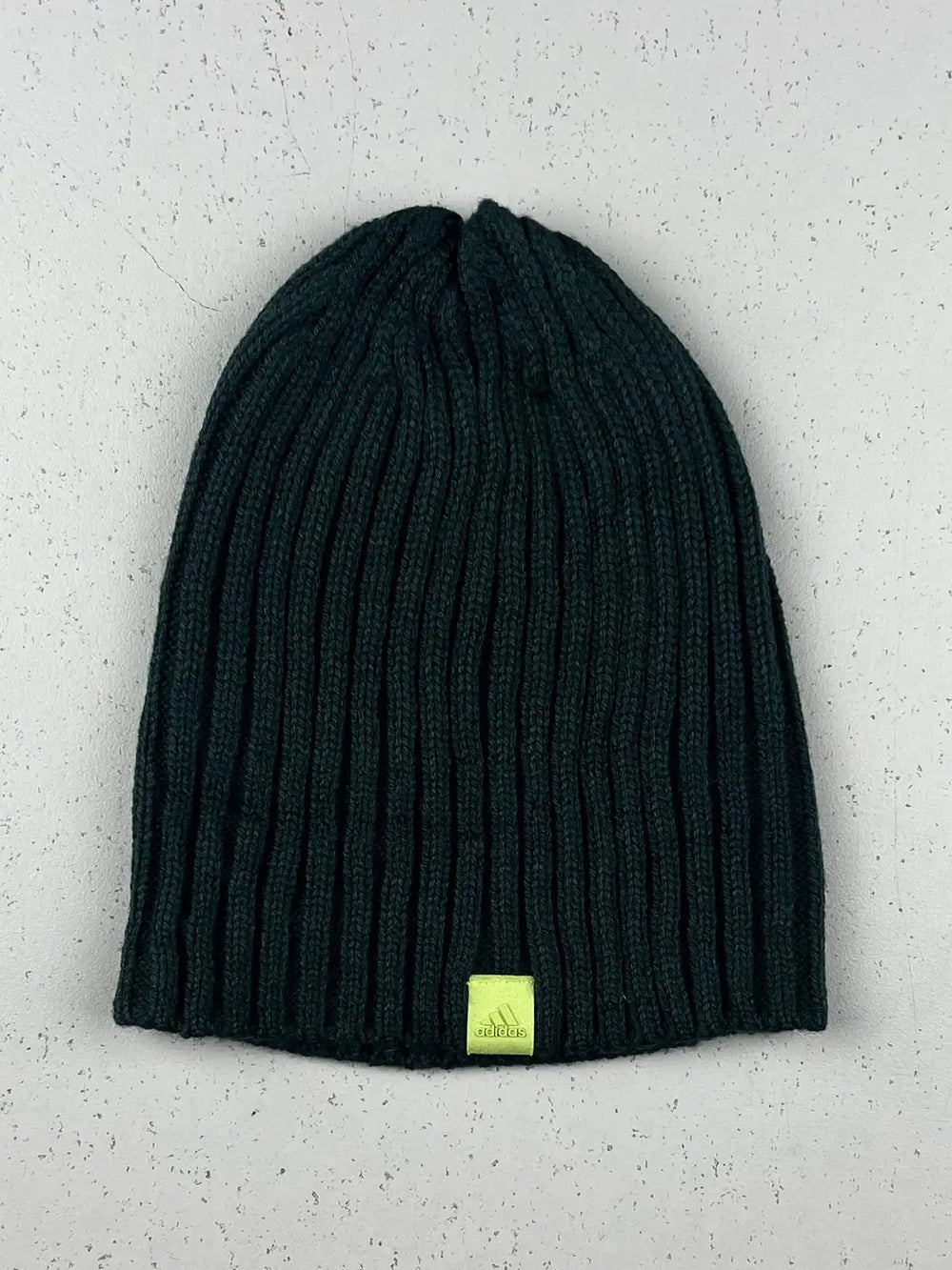 Buy online pre-used pre-loved 100% authentic & Original branded Adidas (C-635) available in Pakistan. Top international brands avilable.