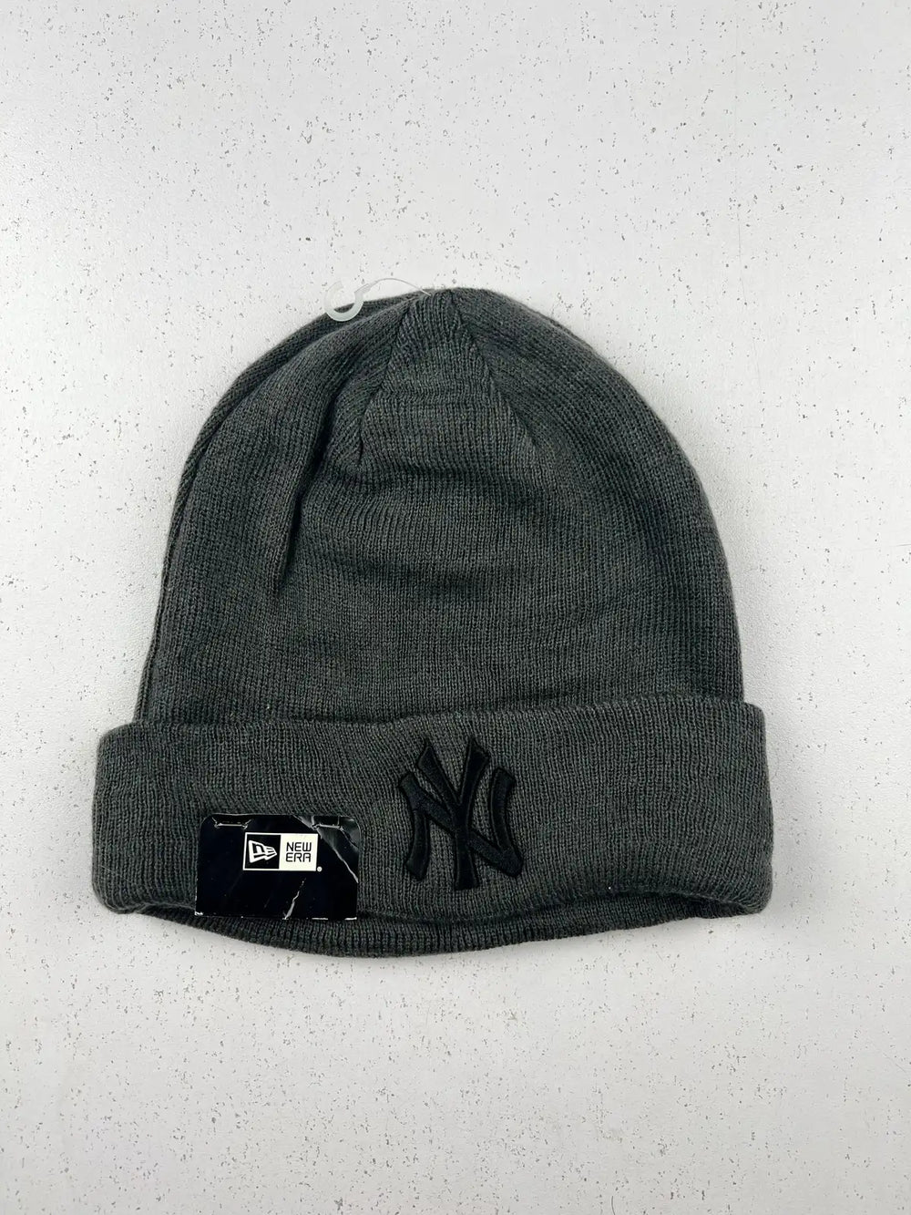 Buy online pre-used pre-loved 100% authentic & Original branded New York (C-648) available in Pakistan. Top international brands avilable.