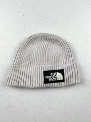 Buy online pre-used pre-loved 100% authentic & Original branded The North Face (C-670) available in Pakistan. Top international brands avilable.