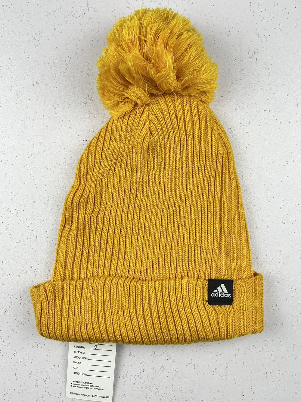 Buy online pre-used pre-loved 100% authentic & Original branded Adidas (C-687) available in Pakistan. Top international brands avilable.