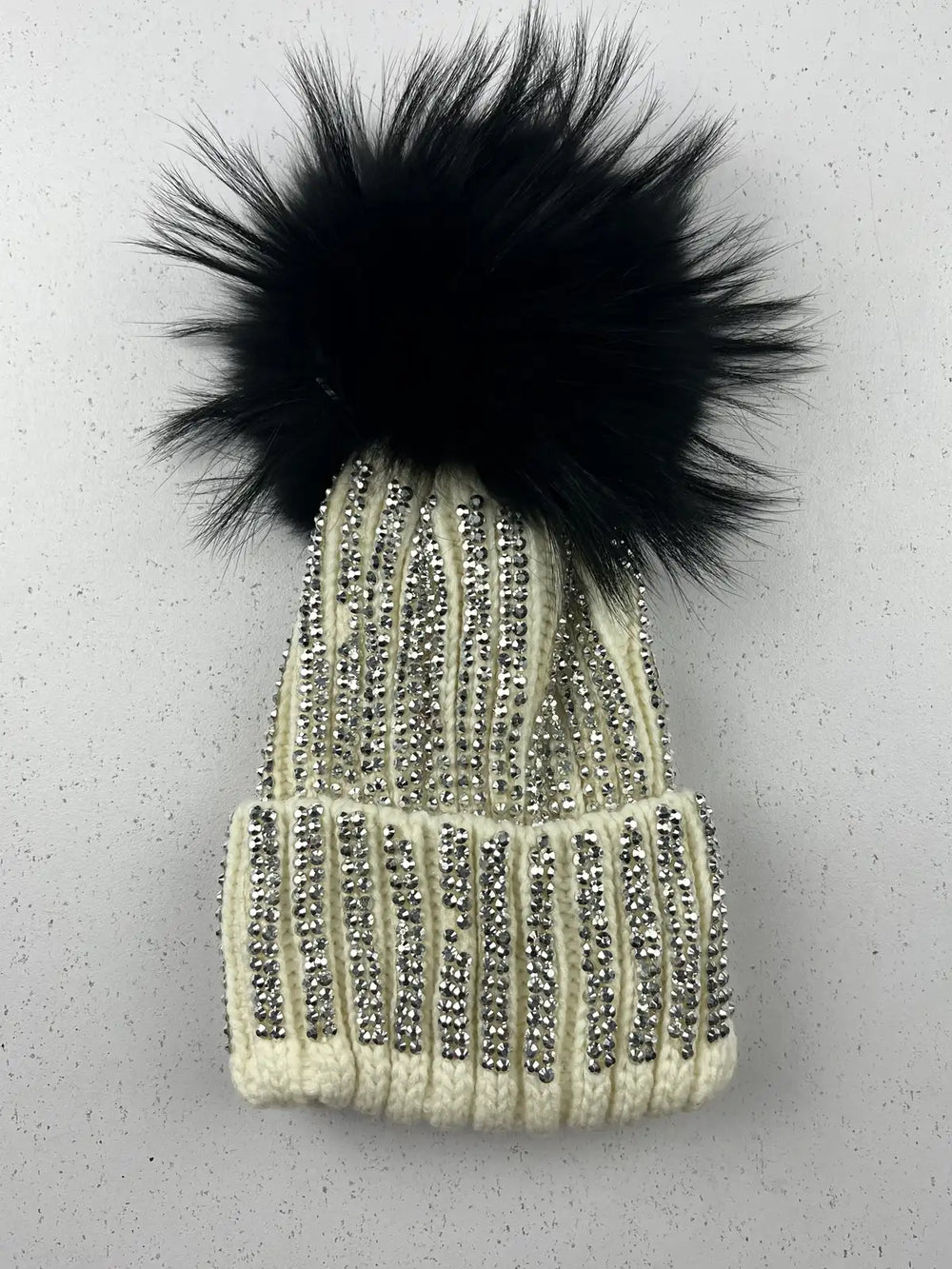 Buy online pre-used pre-loved 100% authentic & Original branded Unknown Brand (C-778) available in Pakistan. Top international brands avilable.