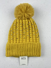 Buy online pre-used pre-loved 100% authentic & Original branded Unknown Brand (C-830) available in Pakistan. Top international brands avilable.