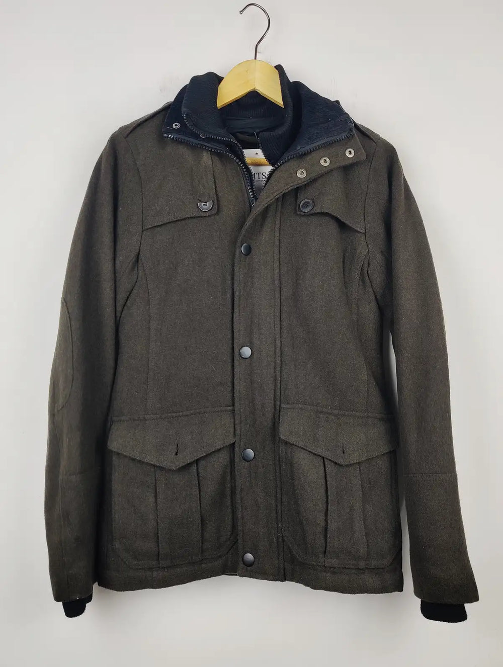 Buy online pre-used pre-loved 100% authentic & Original branded Twisted Soul (CB-144) available in Pakistan. Top international brands avilable.