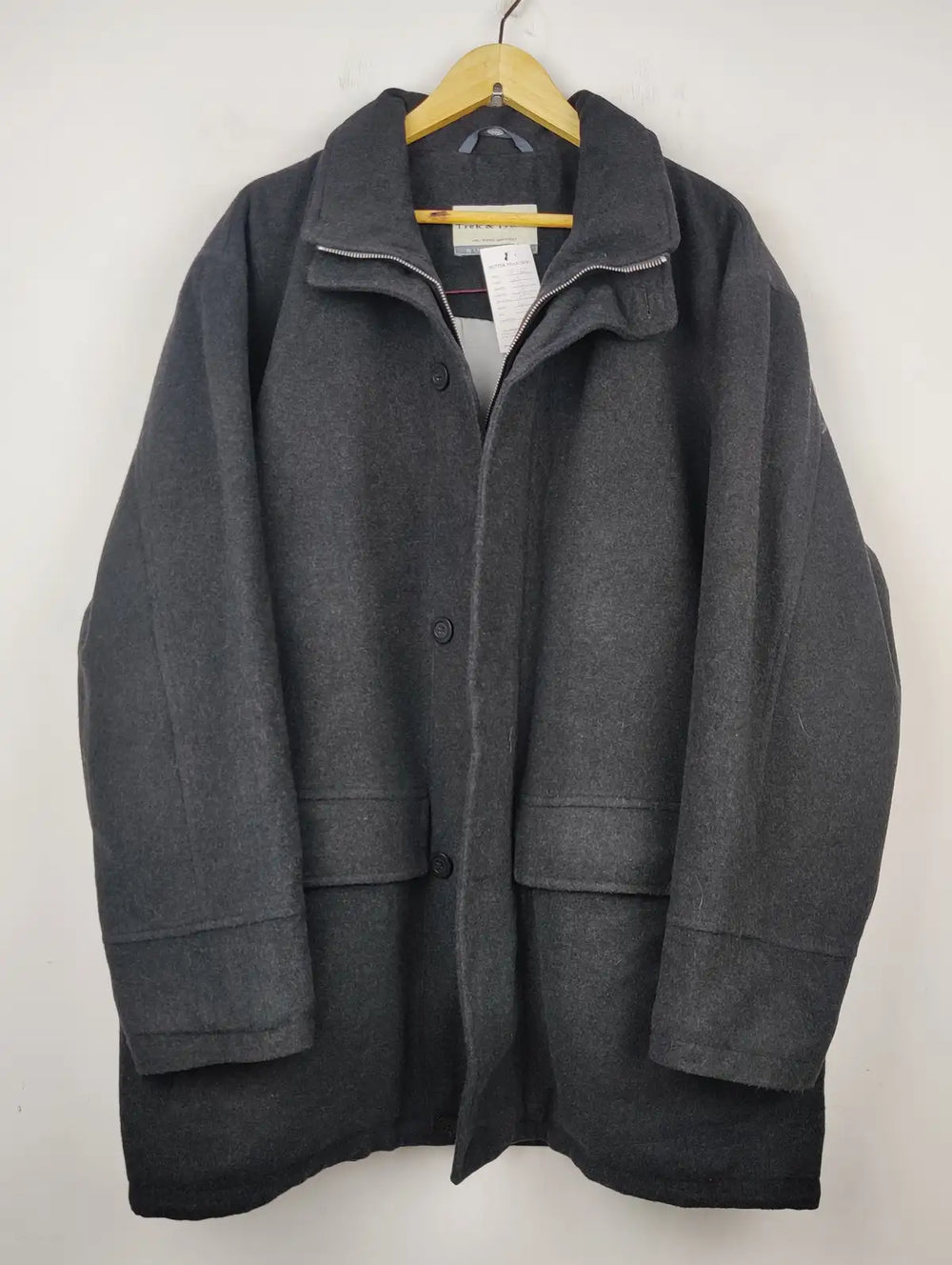 Buy online pre-used pre-loved 100% authentic & Original branded Trek & Travel (CB-166) available in Pakistan. Top international brands avilable.