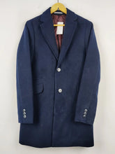 Buy online pre-used pre-loved 100% authentic & Original branded Burton (CB-216) available in Pakistan. Top international brands avilable.