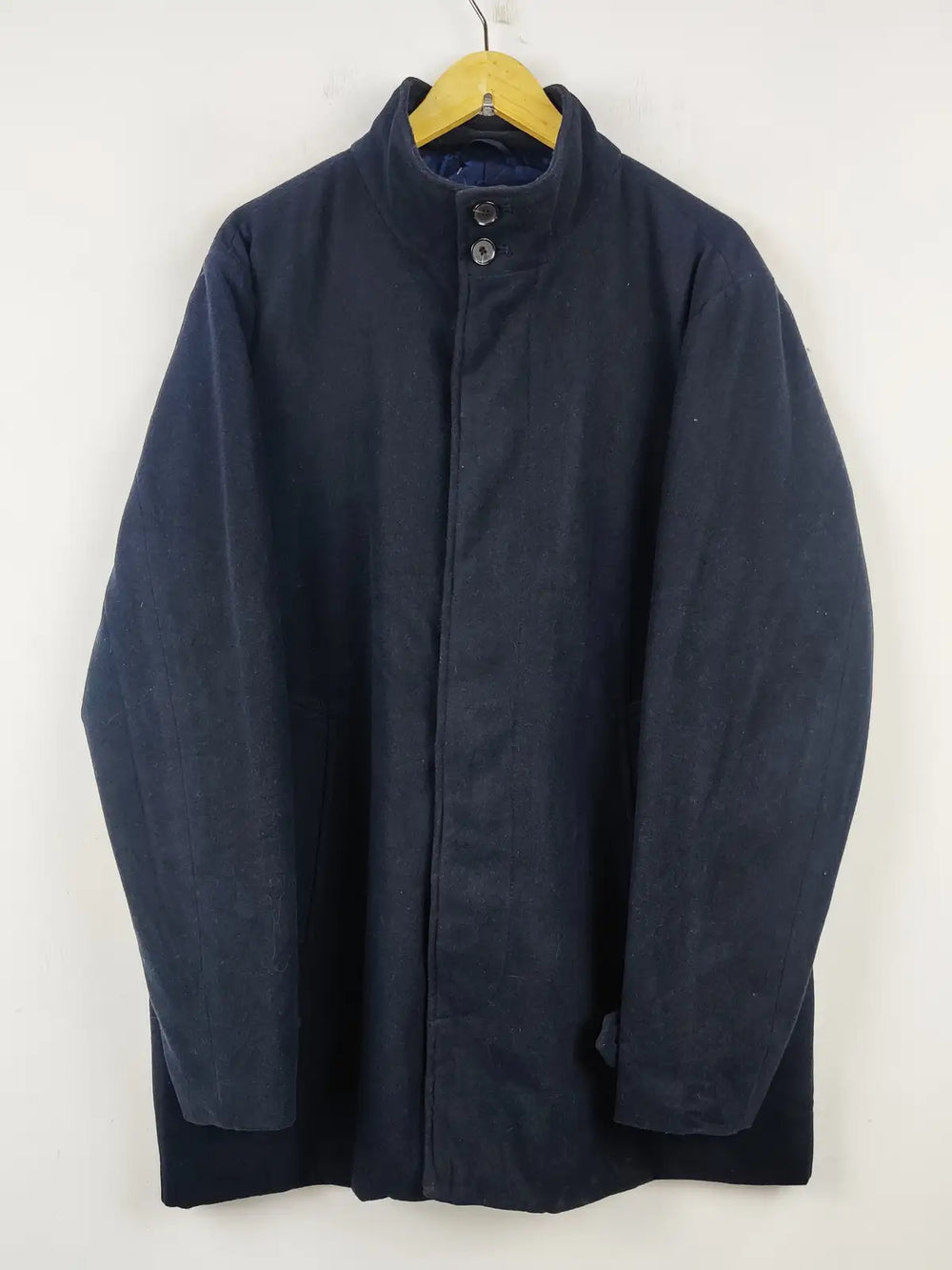 Buy online pre-used pre-loved 100% authentic & Original branded Marks & Spencer (CB-248) available in Pakistan. Top international brands avilable.