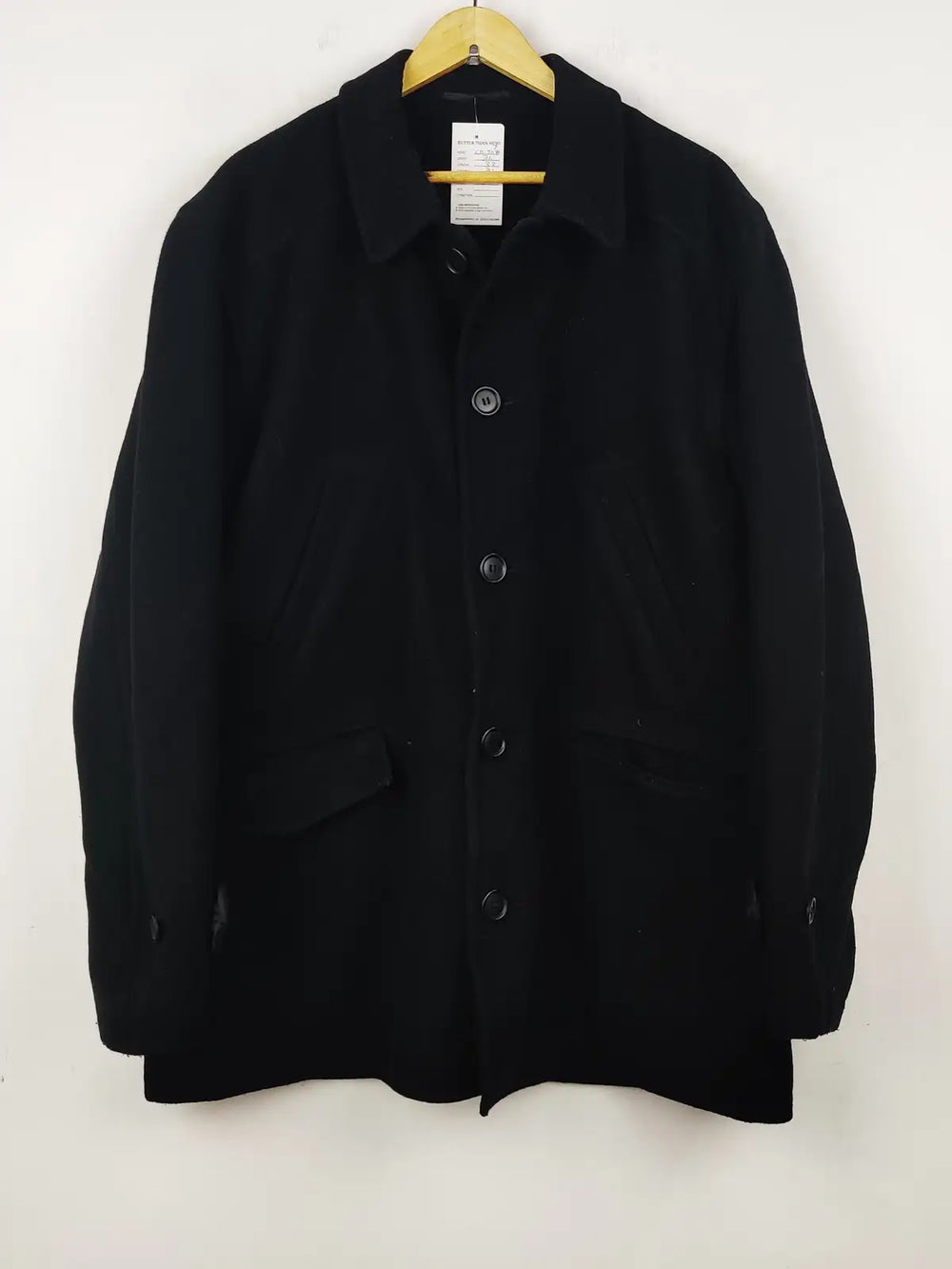 Buy online pre-used pre-loved 100% authentic & Original branded Unknown Brand (CB-307) available in Pakistan. Top international brands avilable.