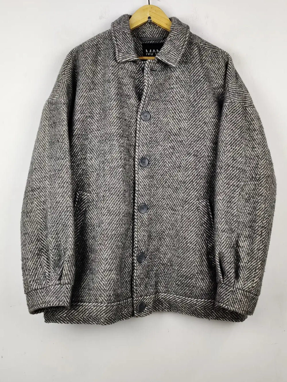 Buy online pre-used pre-loved 100% authentic & Original branded Boohoo (CB-332) available in Pakistan. Top international brands avilable.