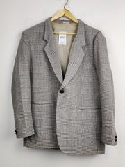 Buy online pre-used pre-loved 100% authentic & Original branded Bruce Corman (CB-341) available in Pakistan. Top international brands avilable.