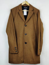 Buy online pre-used pre-loved 100% authentic & Original branded Pull&Bear (CB-391) available in Pakistan. Top international brands avilable.