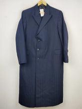 Buy online pre-used pre-loved 100% authentic & Original branded G&G (CB-392) available in Pakistan. Top international brands avilable.