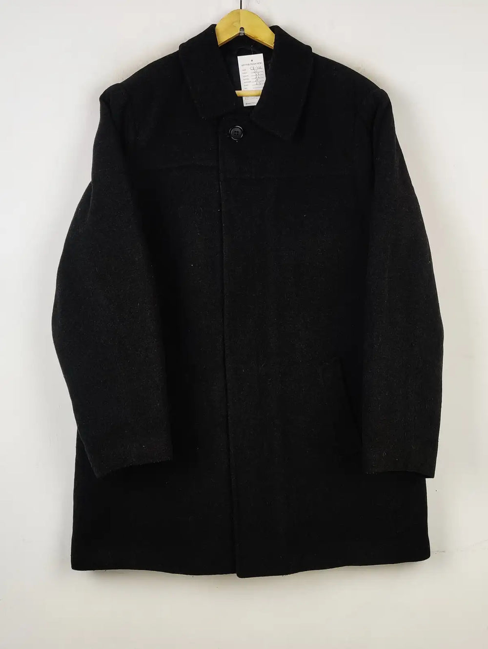 Buy online pre-used pre-loved 100% authentic & Original branded Unknown Brand (CB-433) available in Pakistan. Top international brands avilable.