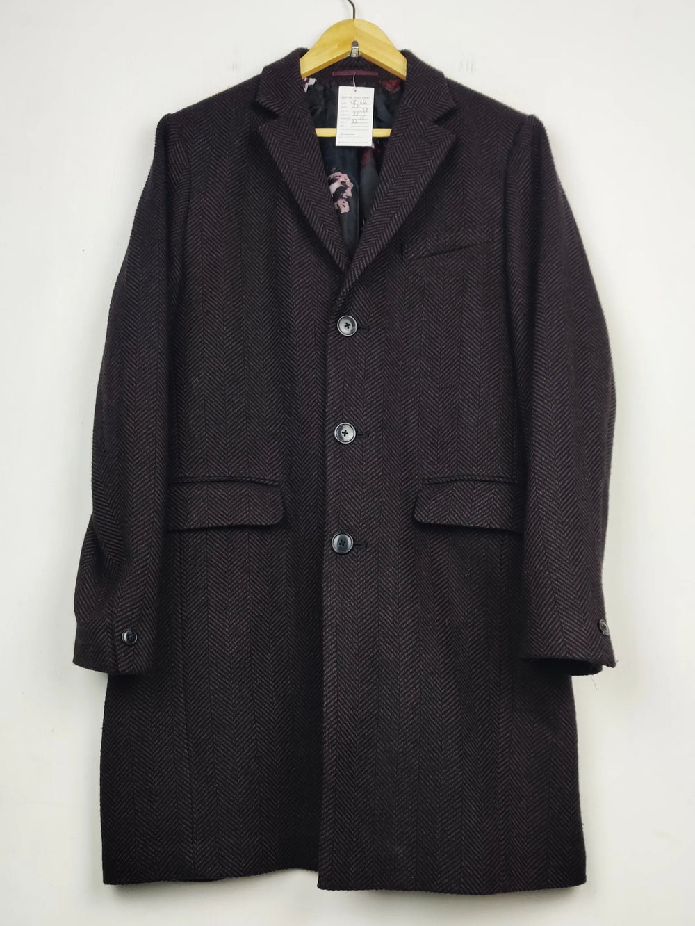 Buy online pre-used pre-loved 100% authentic & Original branded Burton (CB-612) available in Pakistan. Top international brands avilable.