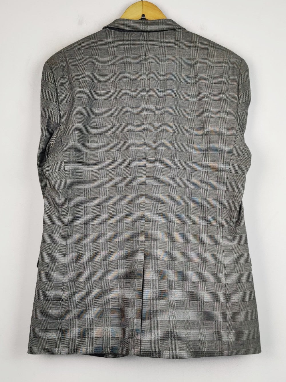 H&M (CB-686)