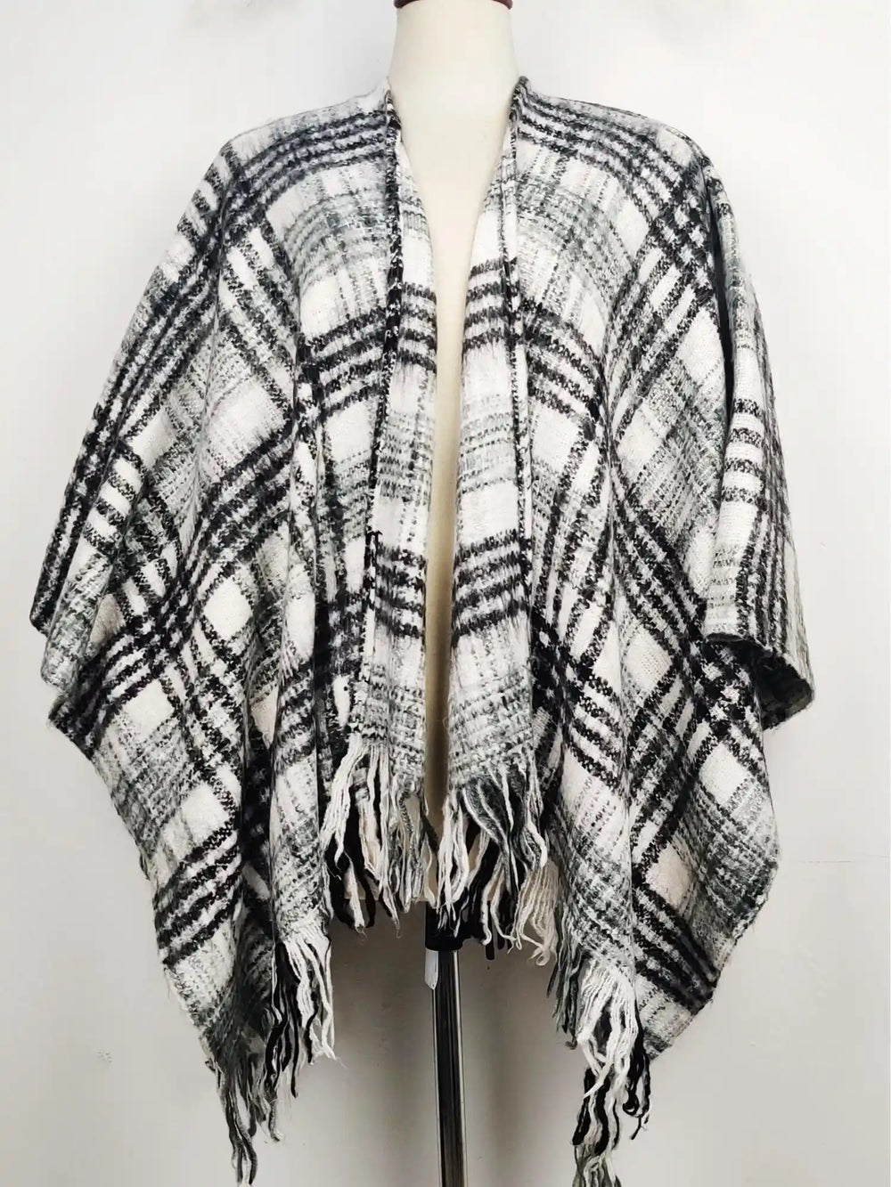 Buy online pre-used pre-loved 100% authentic & Original branded Marks & Spencer (CS-1030) available in Pakistan. Top international brands avilable.