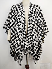 Buy online pre-used pre-loved 100% authentic & Original branded Unknown Brand (CS-1728) available in Pakistan. Top international brands avilable.