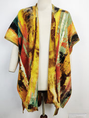 Buy online pre-used pre-loved 100% authentic & Original branded Do Everything In Love (CS-1752) available in Pakistan. Top international brands avilable.