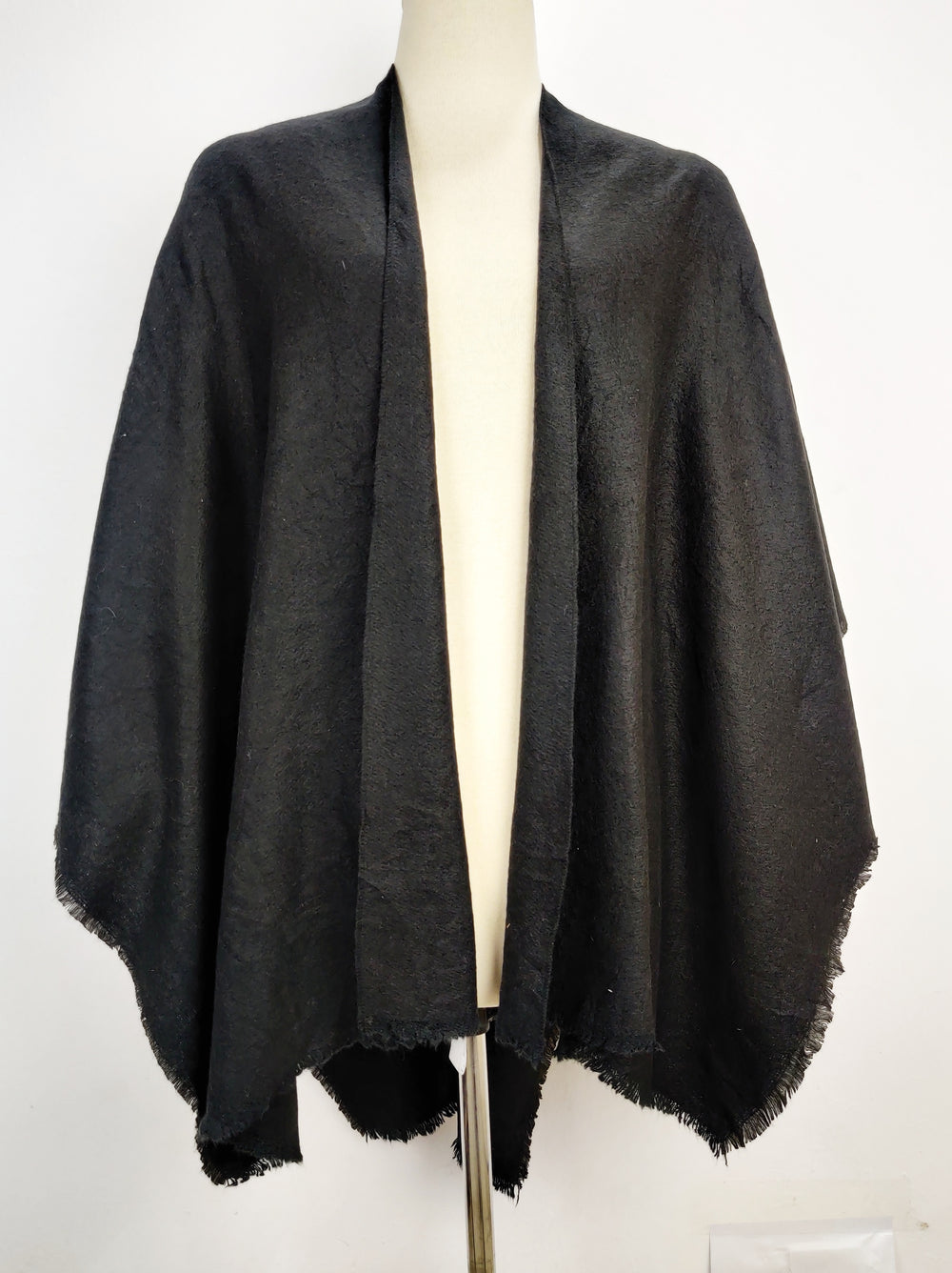 Buy online pre-used pre-loved 100% authentic & Original branded Old Navy (CS-1866) available in Pakistan. Top international brands avilable.