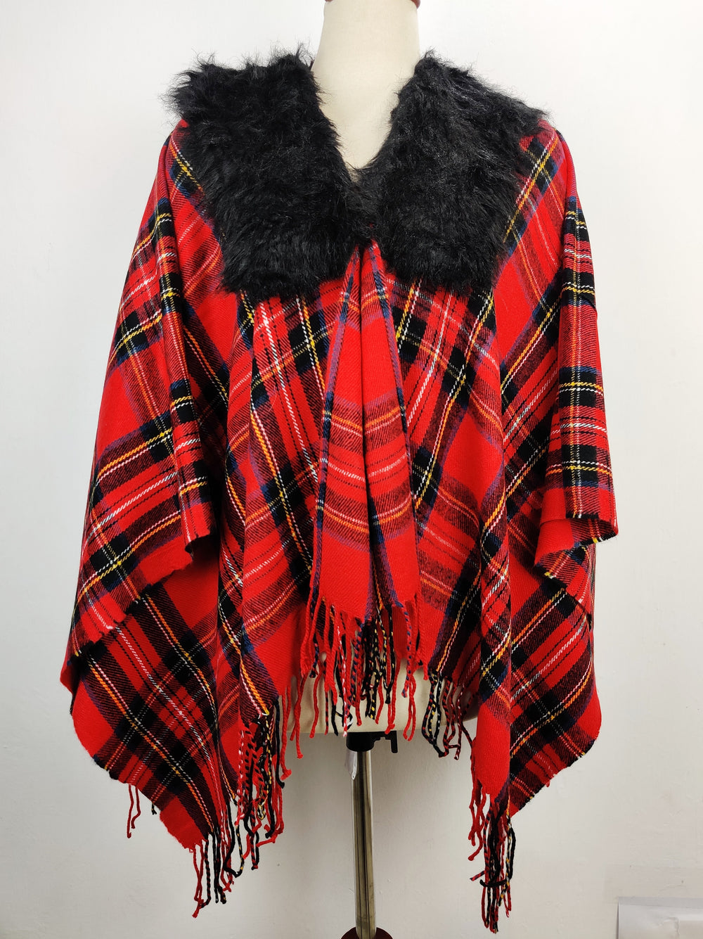 Buy online pre-used pre-loved 100% authentic & Original branded J.Crew (CS-2063) available in Pakistan. Top international brands avilable.