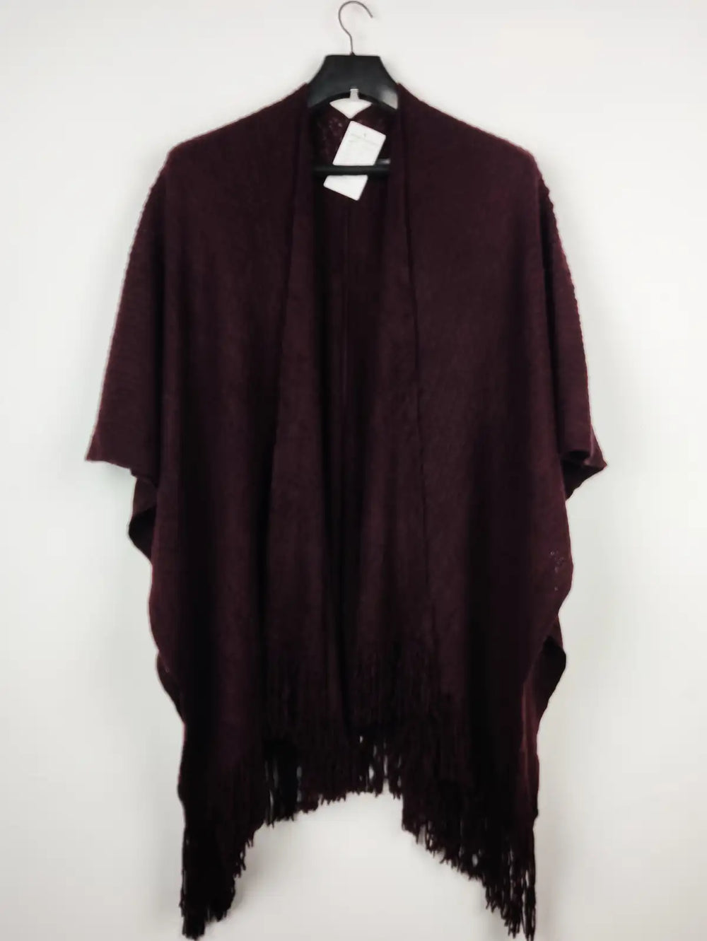 Buy online pre-used pre-loved 100% authentic & Original branded Unknown Brand (CS-2302) available in Pakistan. Top international brands avilable.