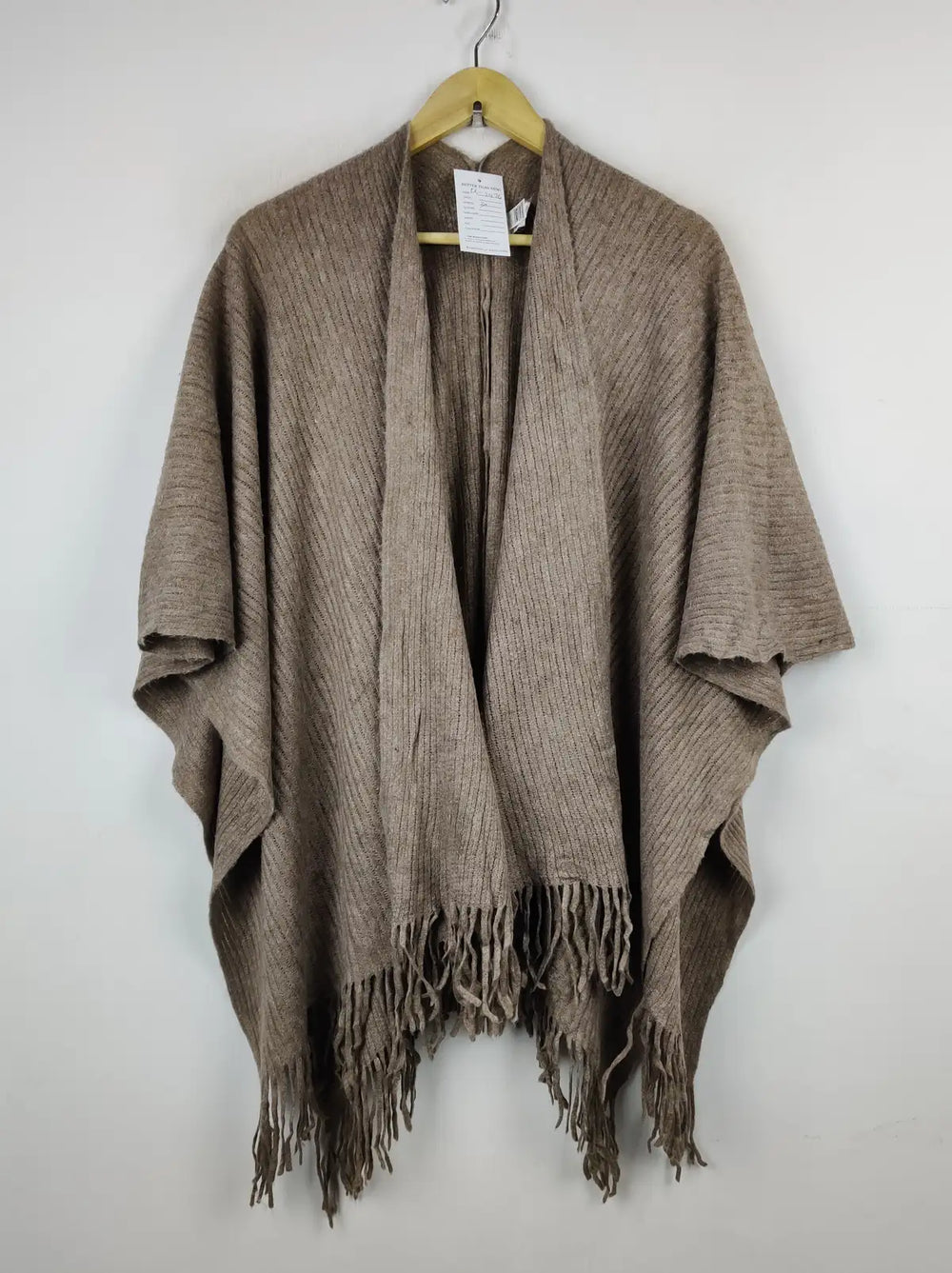 Buy online pre-used pre-loved 100% authentic & Original branded Unknown Brand (CS-2476) available in Pakistan. Top international brands avilable.