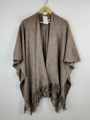 Buy online pre-used pre-loved 100% authentic & Original branded Unknown Brand (CS-2476) available in Pakistan. Top international brands avilable.