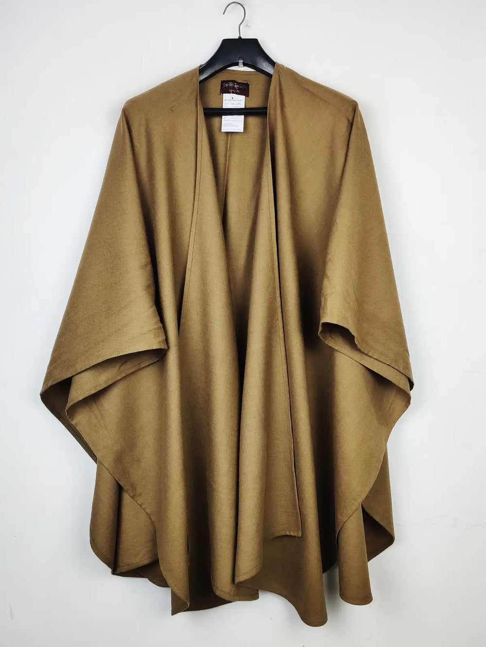 Buy online pre-used pre-loved 100% authentic & Original branded Unknown Brand (CS-2775) available in Pakistan. Top international brands avilable.