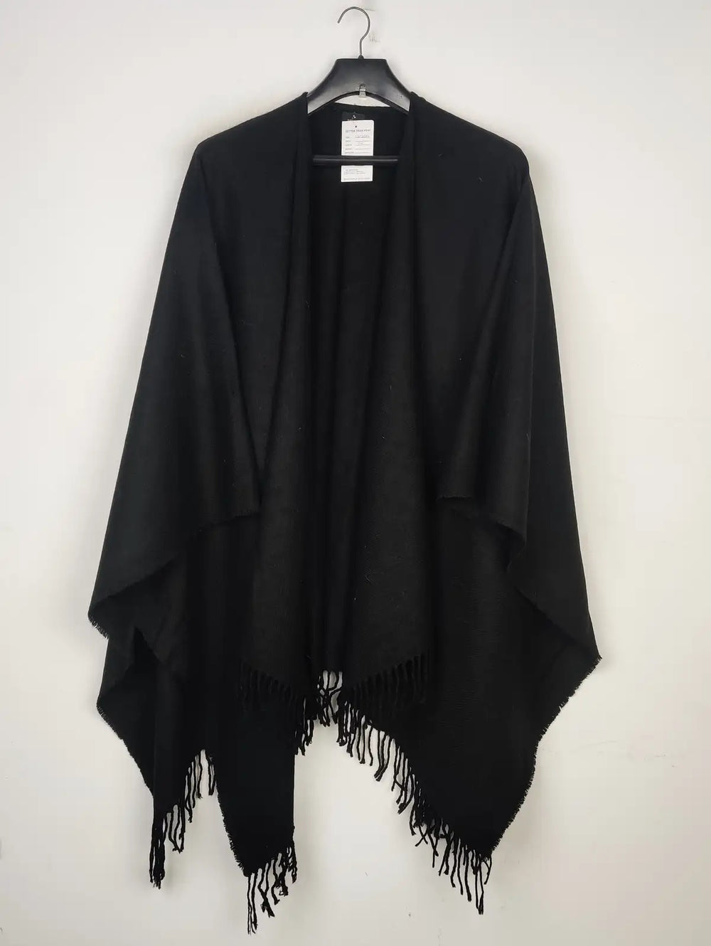 Buy online pre-used pre-loved 100% authentic & Original branded V.Frass (CS-2841) available in Pakistan. Top international brands avilable.