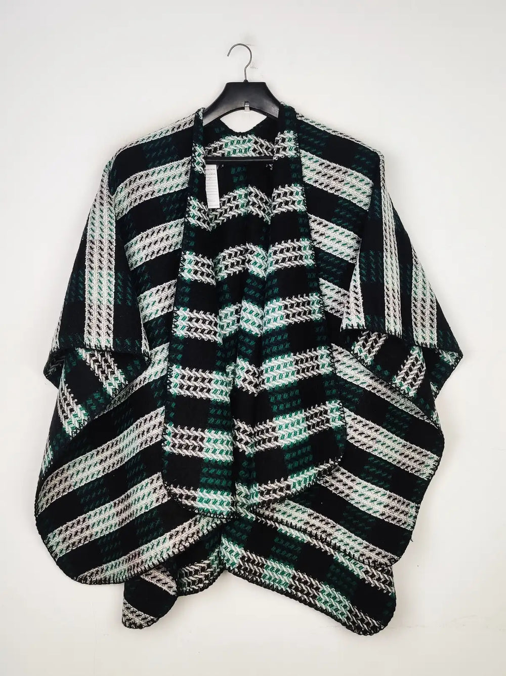 Buy online pre-used pre-loved 100% authentic & Original branded Unknown Brand (CS-2854) available in Pakistan. Top international brands avilable.