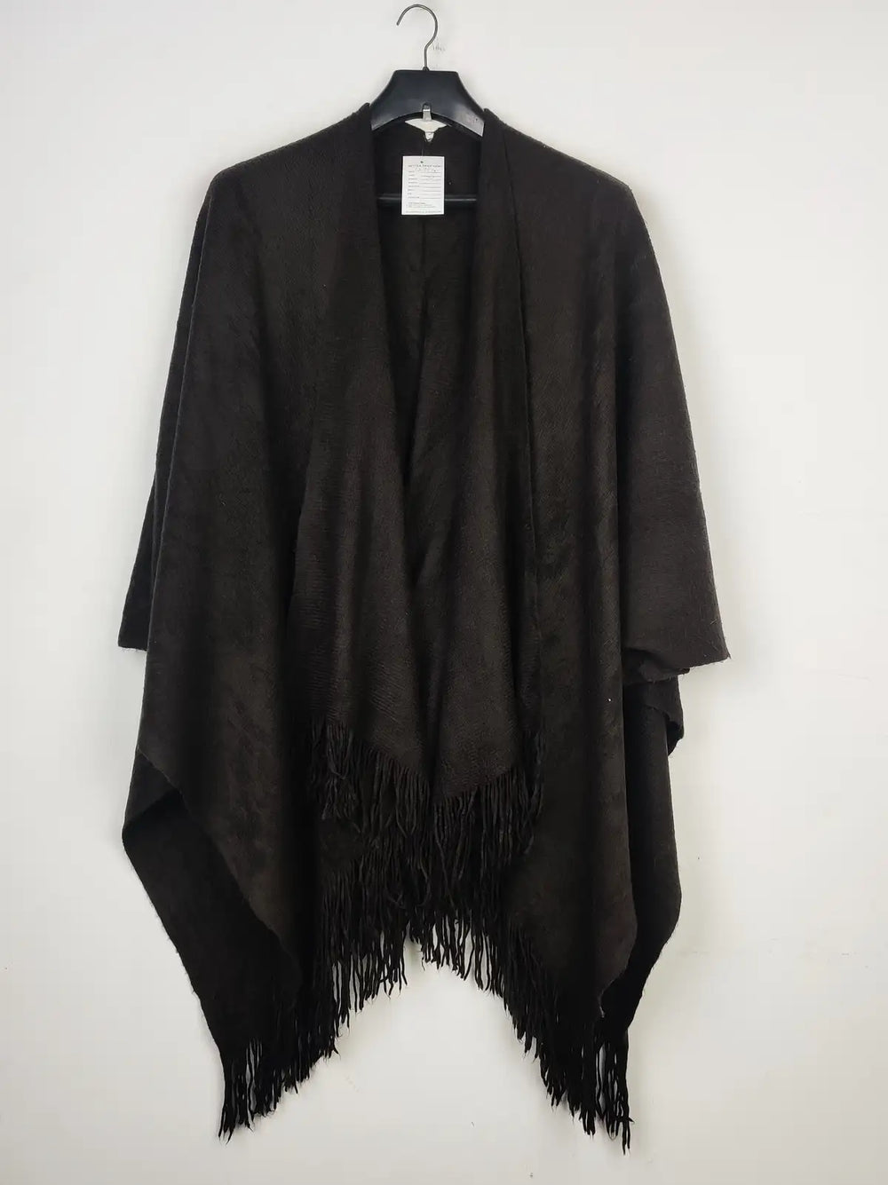 Buy online pre-used pre-loved 100% authentic & Original branded Unknown Brand (CS-2925) available in Pakistan. Top international brands avilable.