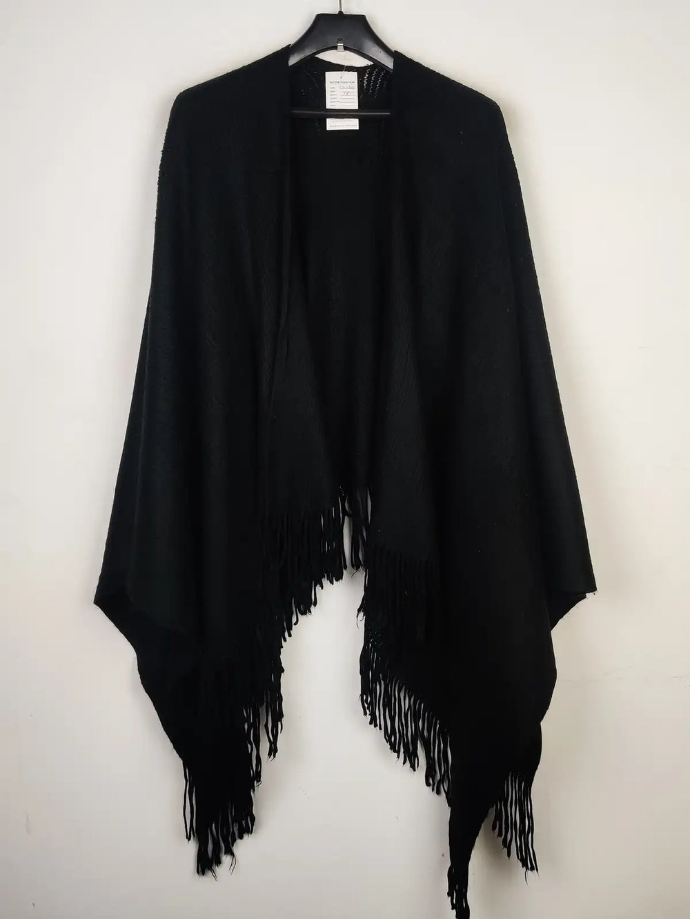 Buy online pre-used pre-loved 100% authentic & Original branded Unknown Brand (CS-2967) available in Pakistan. Top international brands avilable.