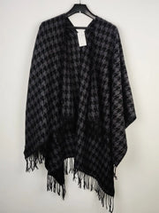 Buy online pre-used pre-loved 100% authentic & Original branded Unknown Brand (CS-2995) available in Pakistan. Top international brands avilable.