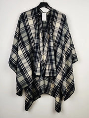 Buy online pre-used pre-loved 100% authentic & Original branded Unknown Brand (CS-3028) available in Pakistan. Top international brands avilable.