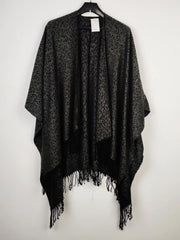 Buy online pre-used pre-loved 100% authentic & Original branded V Fraas (CS-3054) available in Pakistan. Top international brands avilable.