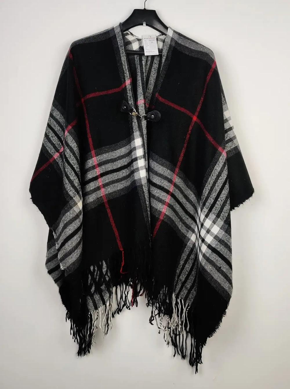 Buy online pre-used pre-loved 100% authentic & Original branded Unknown Brand (CS-3062) available in Pakistan. Top international brands avilable.