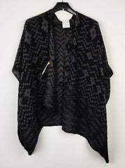 Buy online pre-used pre-loved 100% authentic & Original branded Unknown Brand (CS-3117) available in Pakistan. Top international brands avilable.