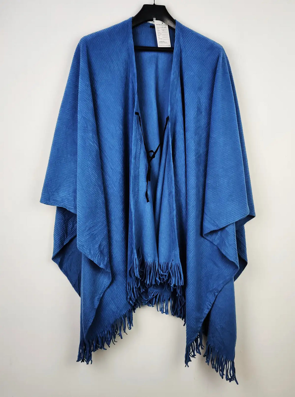 Buy online pre-used pre-loved 100% authentic & Original branded Unknown Brand (CS-3148) available in Pakistan. Top international brands avilable.