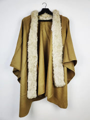 Buy online pre-used pre-loved 100% authentic & Original branded Fabulous Furs (CS-3170) available in Pakistan. Top international brands avilable.