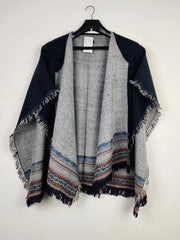 Buy online pre-used pre-loved 100% authentic & Original branded Unknown Brand (CS-3179) available in Pakistan. Top international brands avilable.