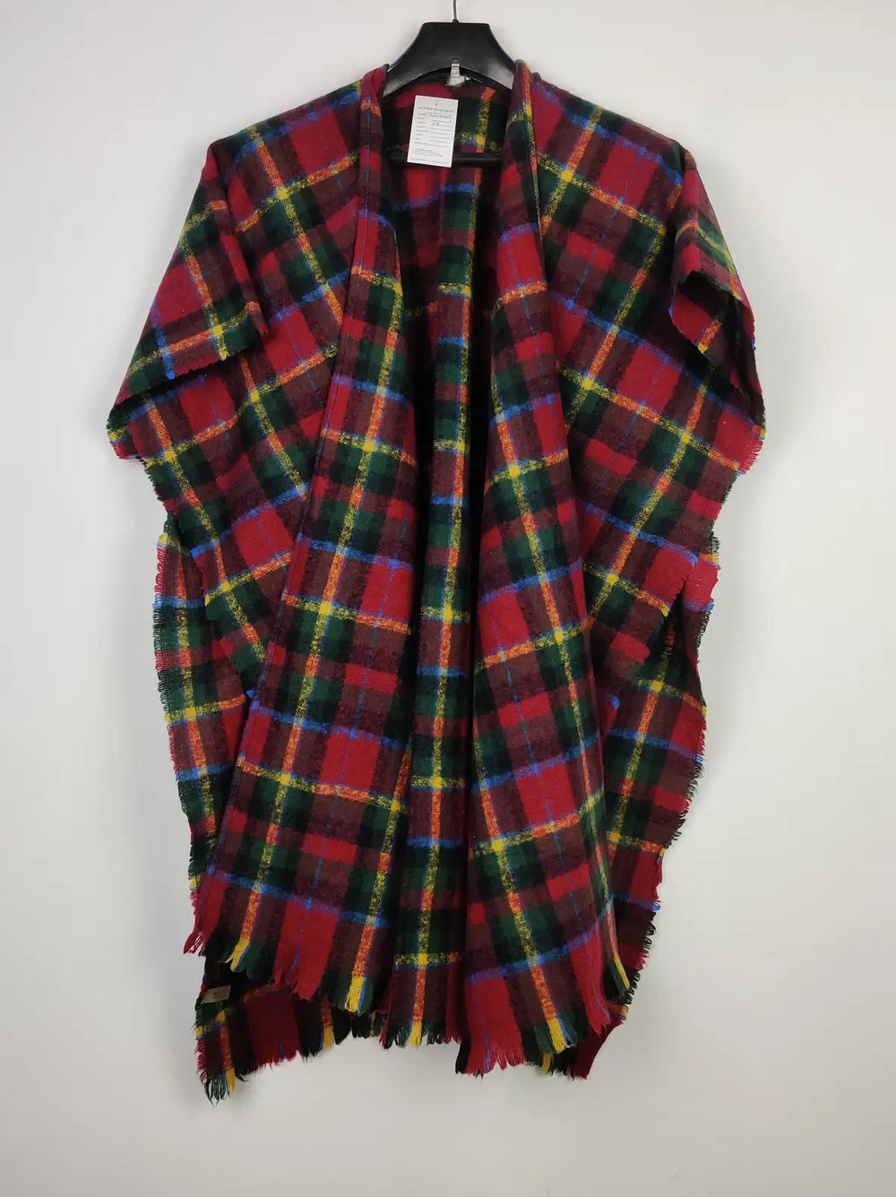 Buy online pre-used pre-loved 100% authentic & Original branded Unknown Brand (CS-3208) available in Pakistan. Top international brands avilable.