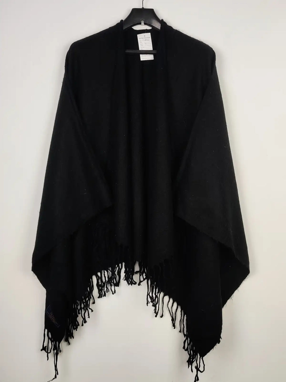 Buy online pre-used pre-loved 100% authentic & Original branded Dy (CS-3245) available in Pakistan. Top international brands avilable.