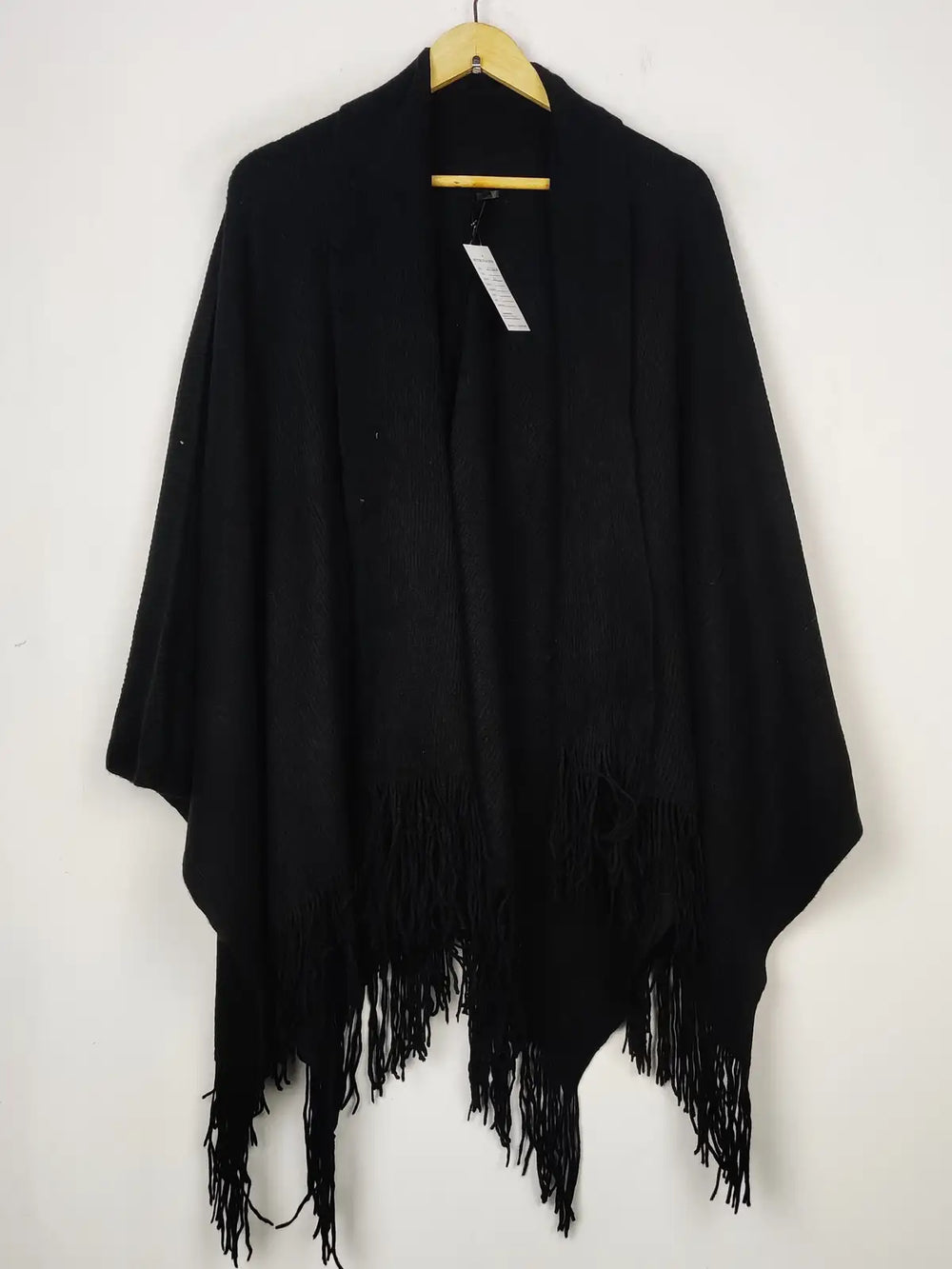 Buy online pre-used pre-loved 100% authentic & Original branded Bhs (CS-3820) available in Pakistan. Top international brands avilable.